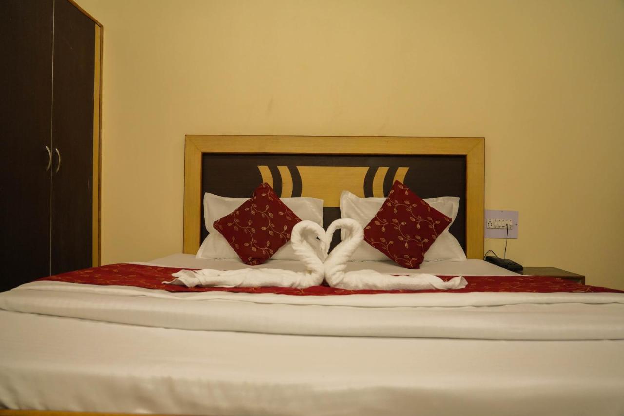Hotel Grass Land Манали Экстерьер фото